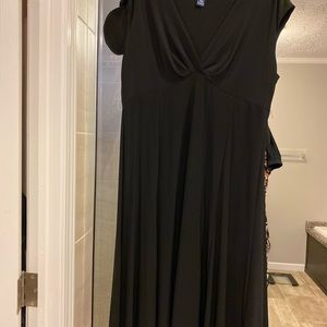Chaps XL black dress never worn